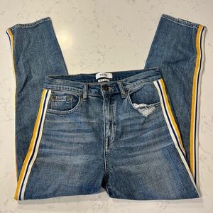 Cute yellow and blue accents on these Pistola jeans!